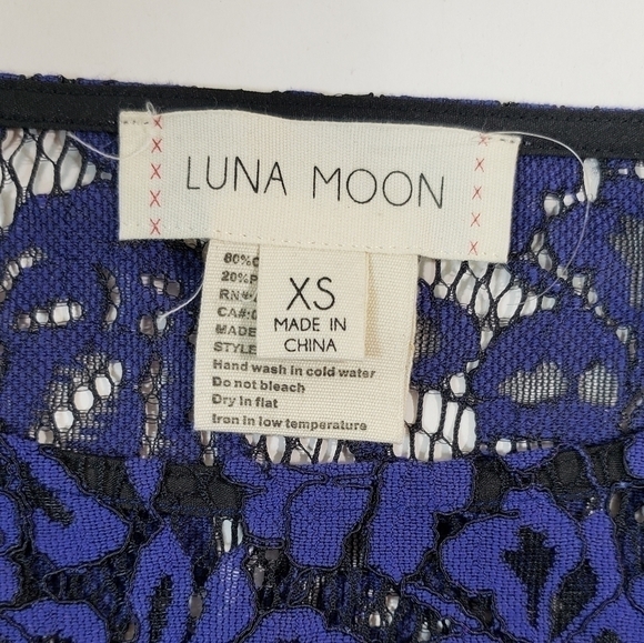 Luna Moon Blue Floral Sheer Blouse - Picture 4 of 4